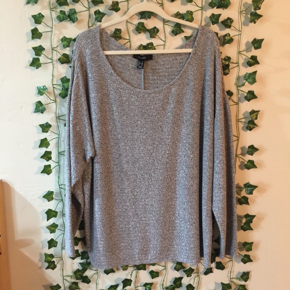 Forever 21 Tops - FOREVER 21 Plus Grey Long Sleeve